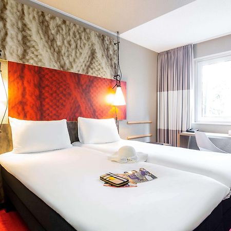 Ibis Hotel Hamburg St. Pauli Messe Exterior photo