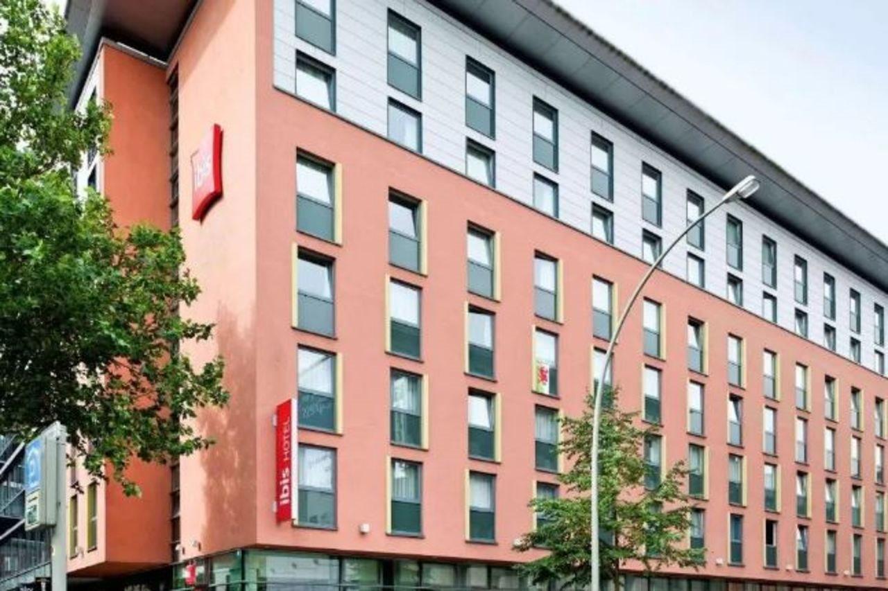 Ibis Hotel Hamburg St. Pauli Messe Exterior photo