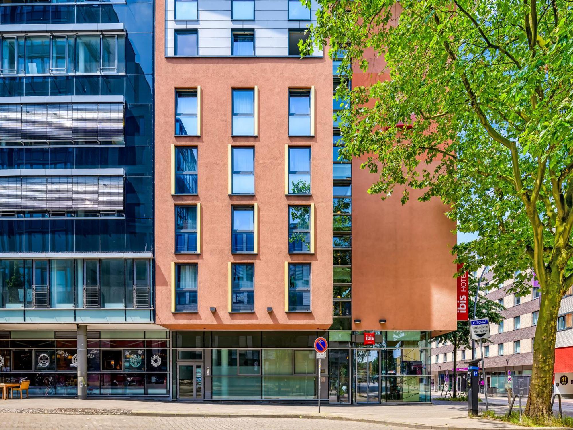 Ibis Hotel Hamburg St. Pauli Messe Exterior photo